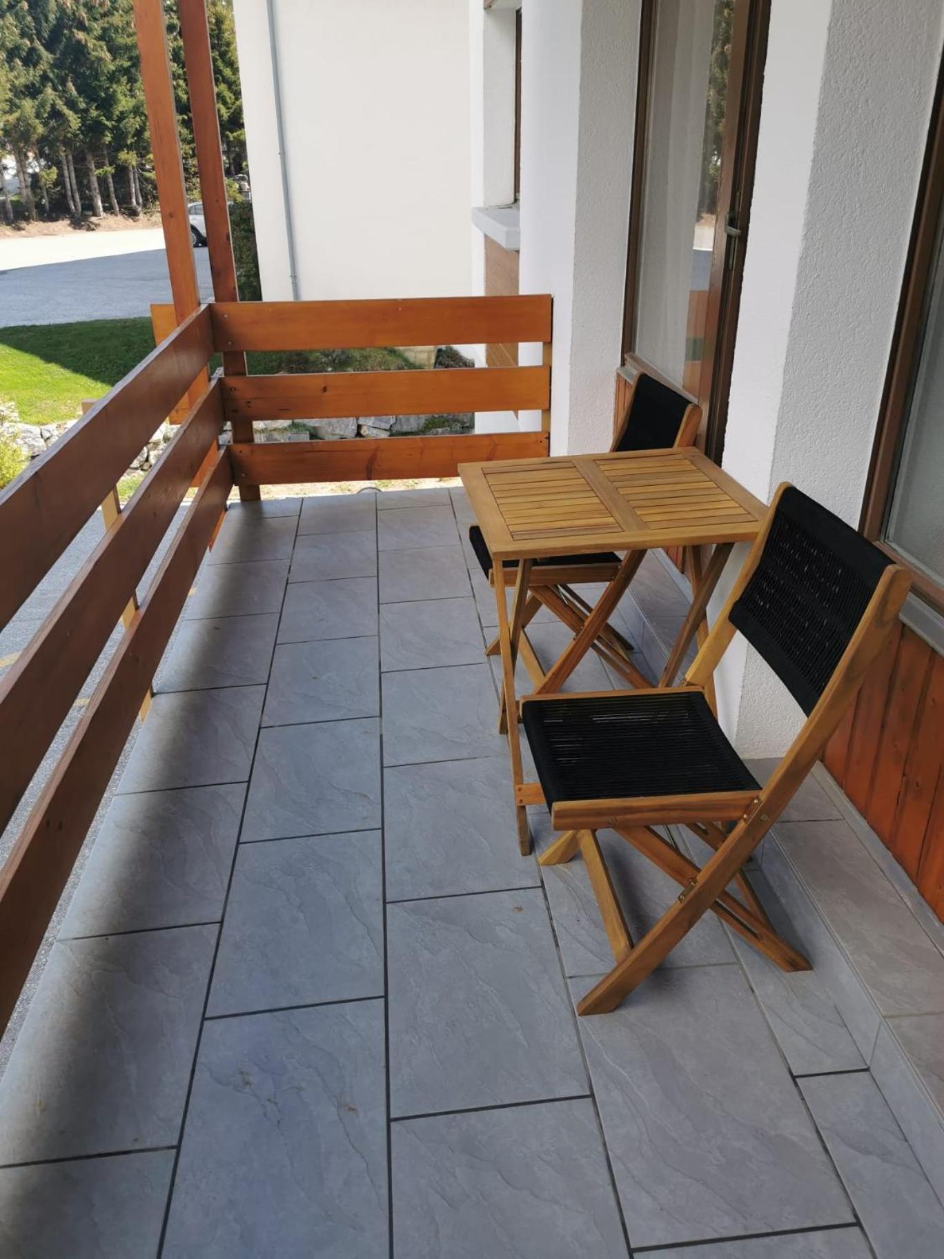 Balcon Et Parking
